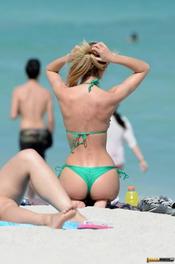 Sexy Candice Swanepoel In Green Bikini 06