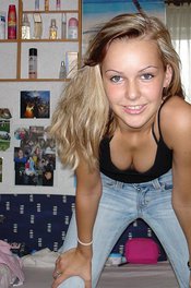 Ashleigh Elizabeth 06