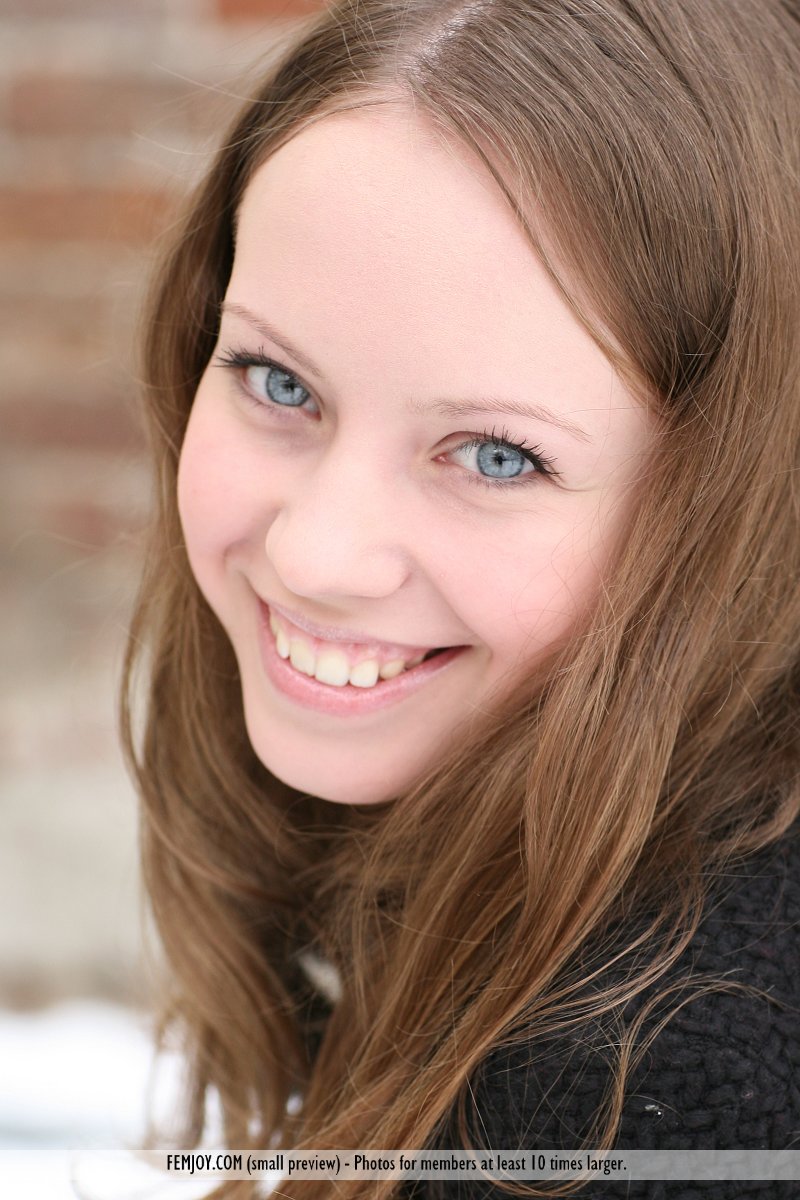 Brea Lynn 09