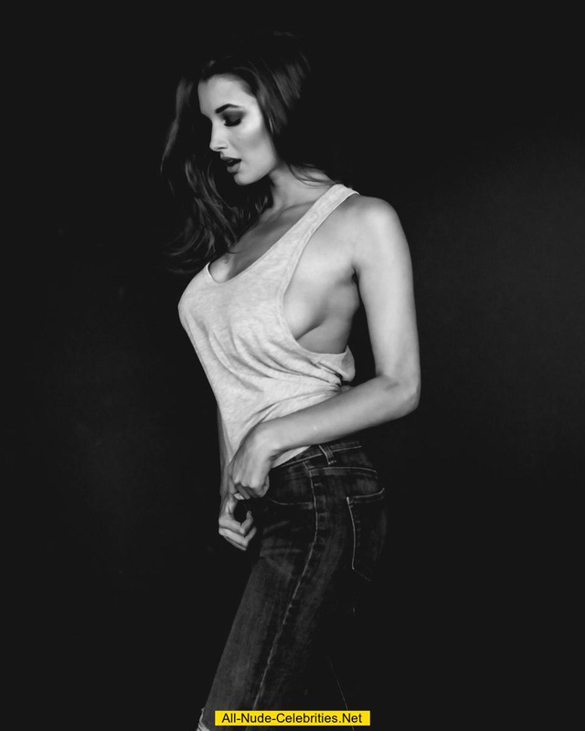 Alyssa Arce Sexy And Topless Scans 08