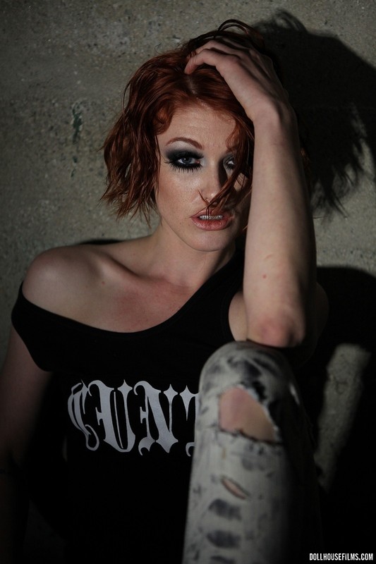 Virgina Mae Smoking Redhead Bitch 04