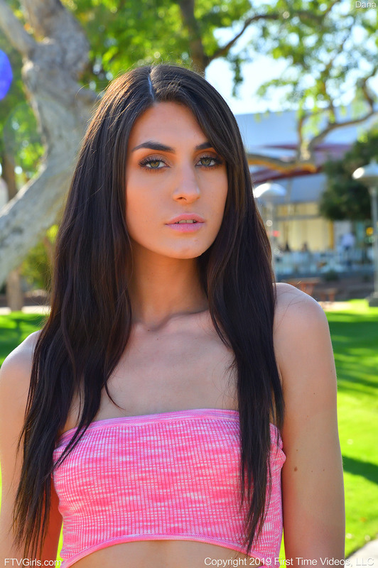 Pretty In Pink 03