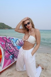 Veronika Gorska 17