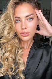 Lara Lepp 18
