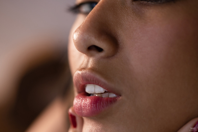 New Talent Karen Cardona 08