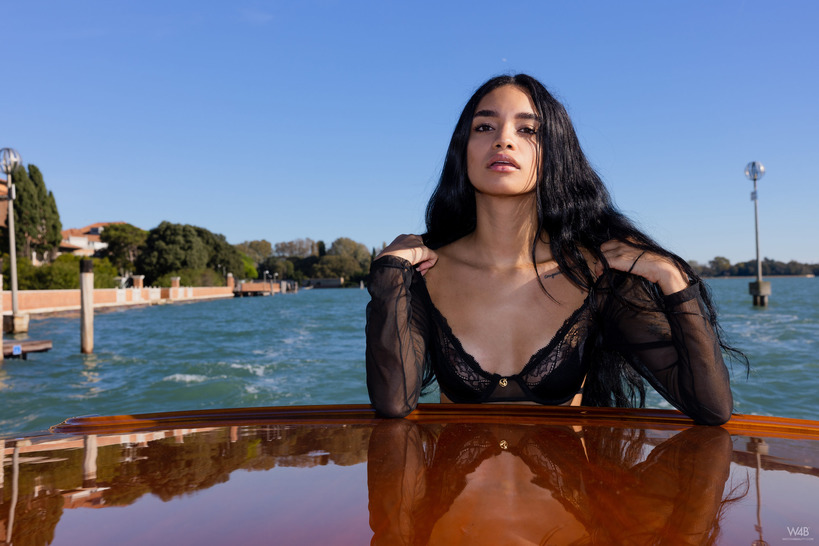 Sweet In Venice 02
