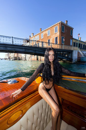 Sweet In Venice 08