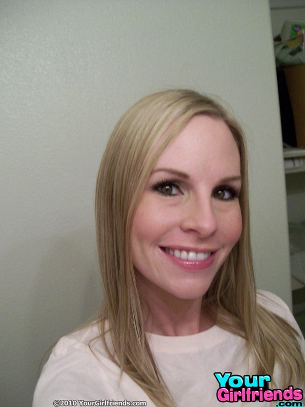 Aimee M Selfpics 03