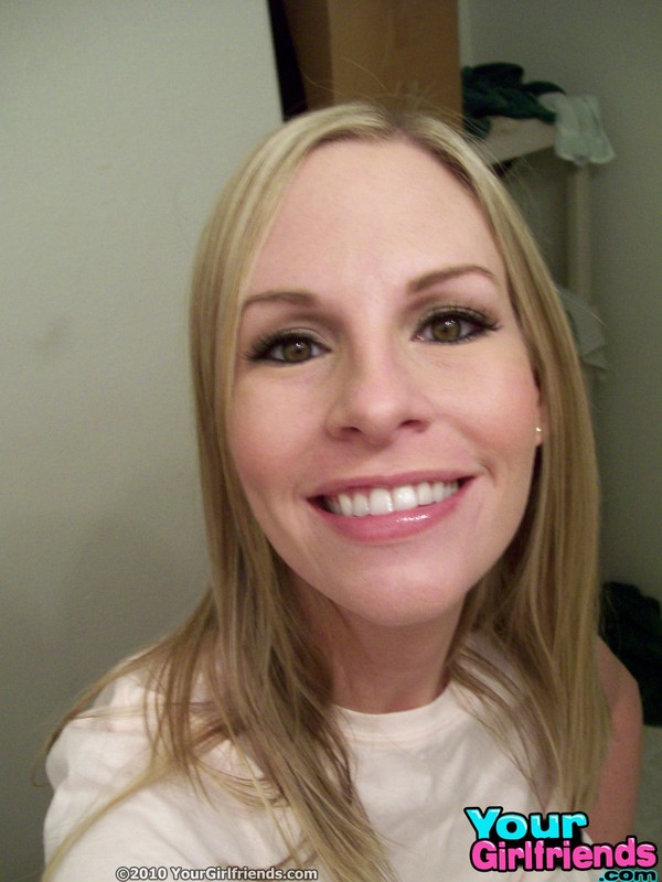 Aimee M Selfpics 04